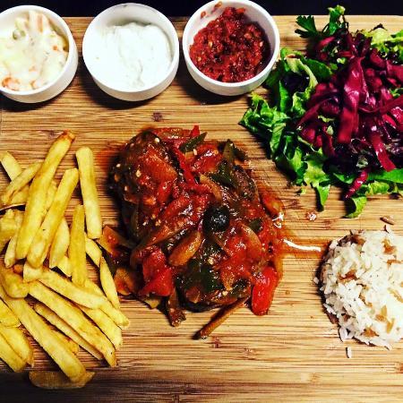 Varil Bar & Restaurant